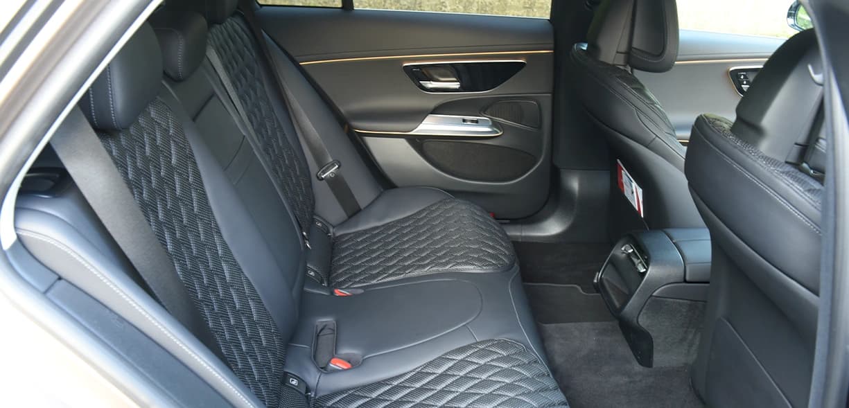 Mercedes-Benz E-Class 7