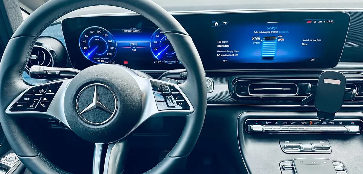 Mercedes-Benz EQV 300 6