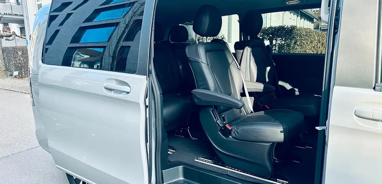 Mercedes-Benz EQV 300 9